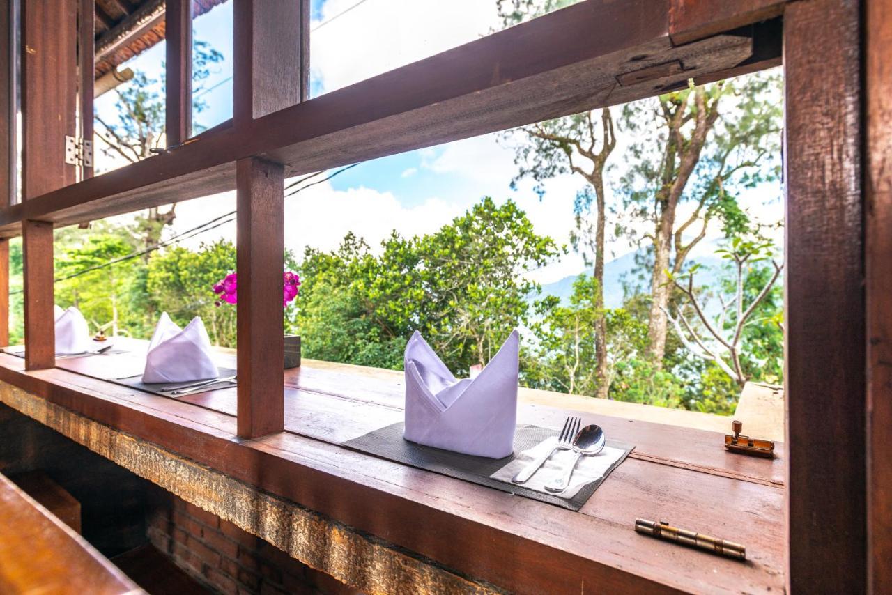 The Garuda Villa And Restaurant ブドゥグル エクステリア 写真