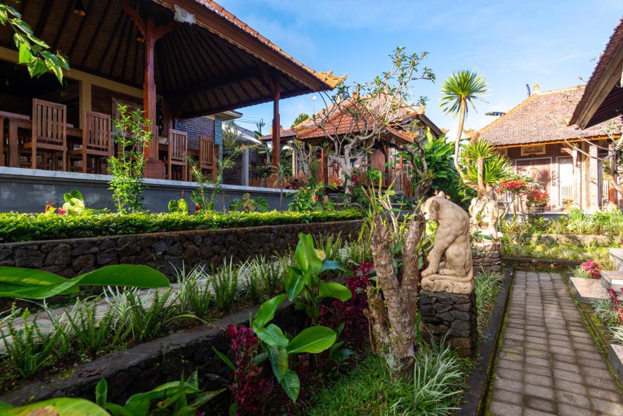 The Garuda Villa And Restaurant ブドゥグル エクステリア 写真